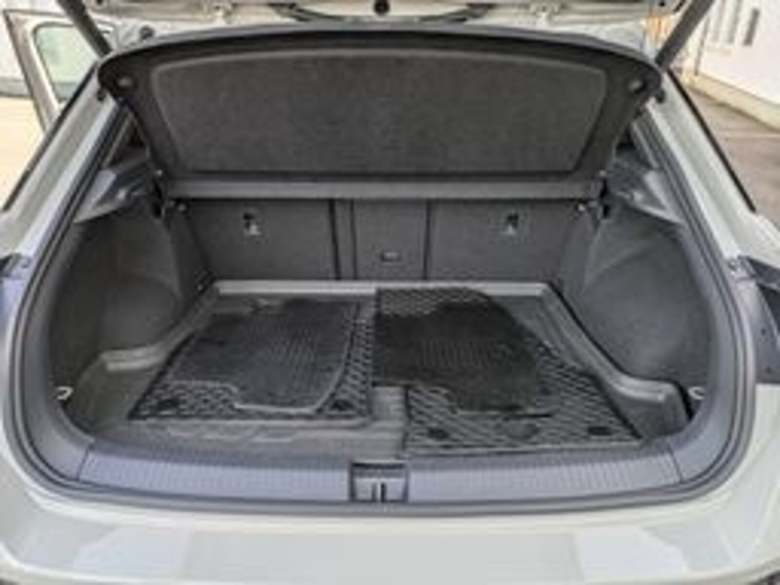 Volkswagen T-Roc – Bild 12