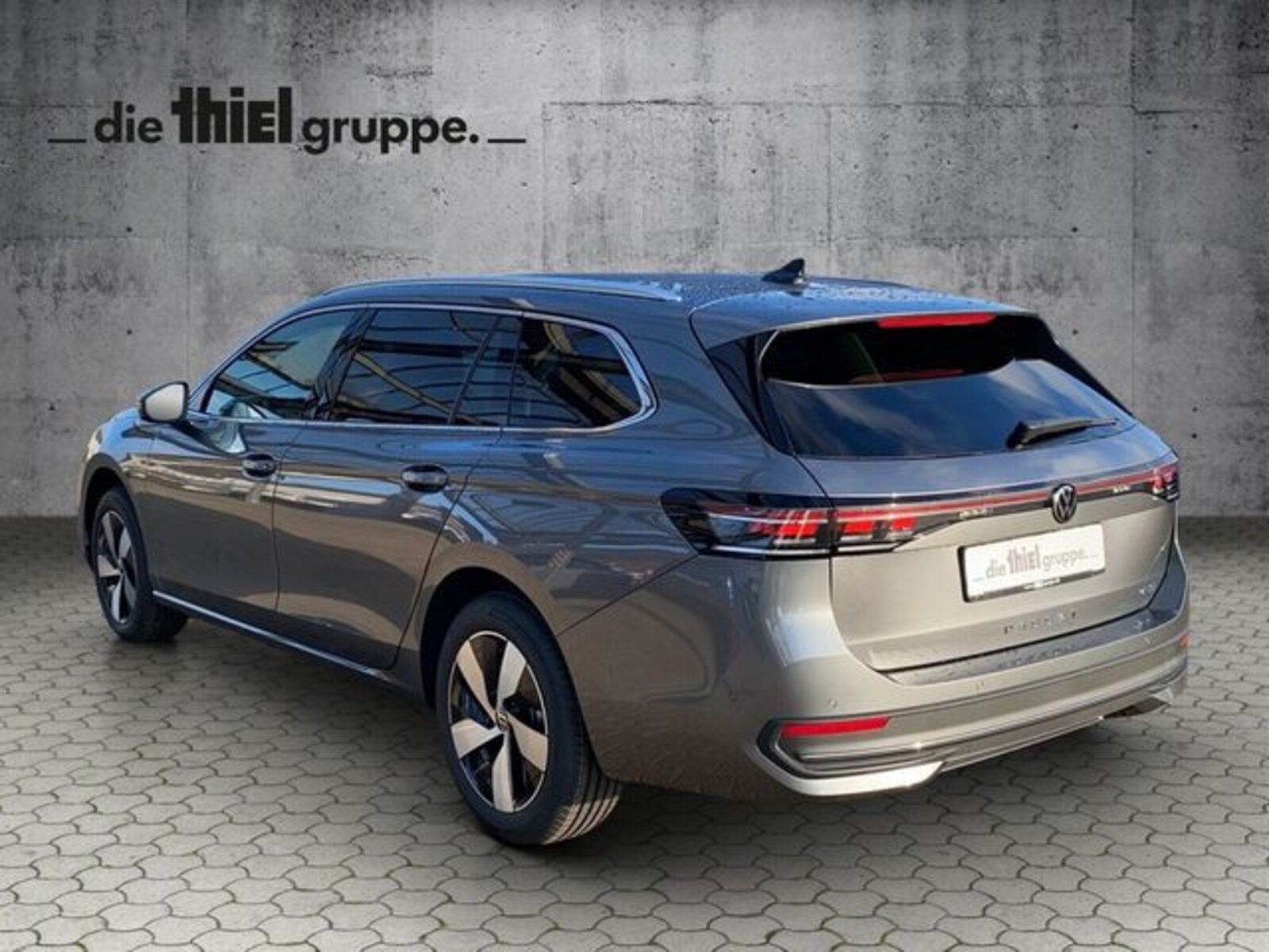 Volkswagen Passat – Bild 6