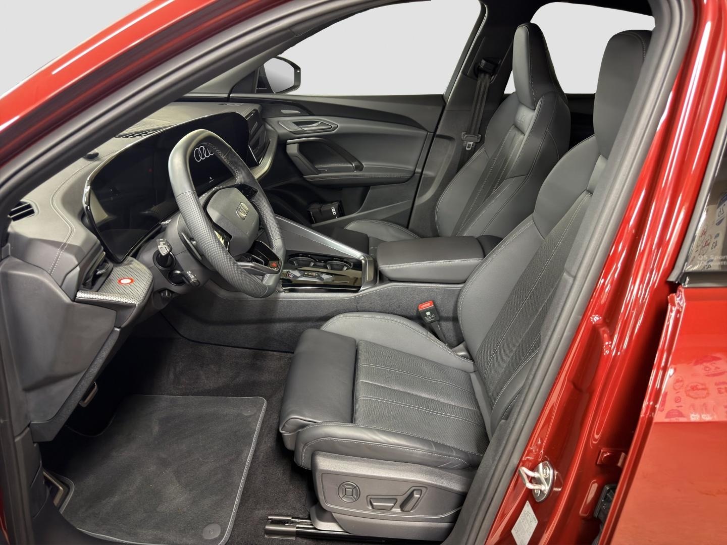 Bild über Audi Q5 Sportback TDI quattro 150 kW S tronic - für weitere Informationen kontaktieren Sie den Audi Partner