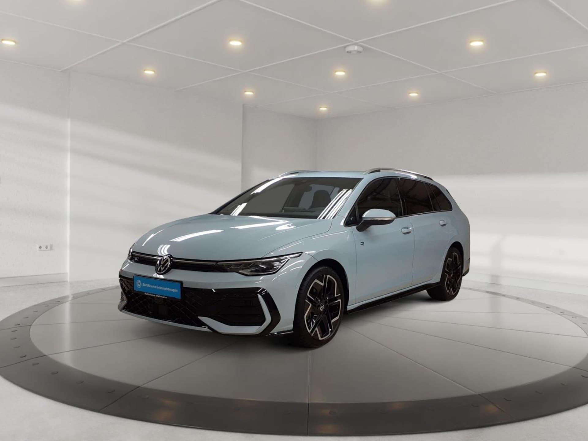 Volkswagen Golf Variant R-Line