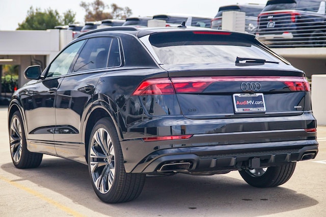 2026 Audi Q8
