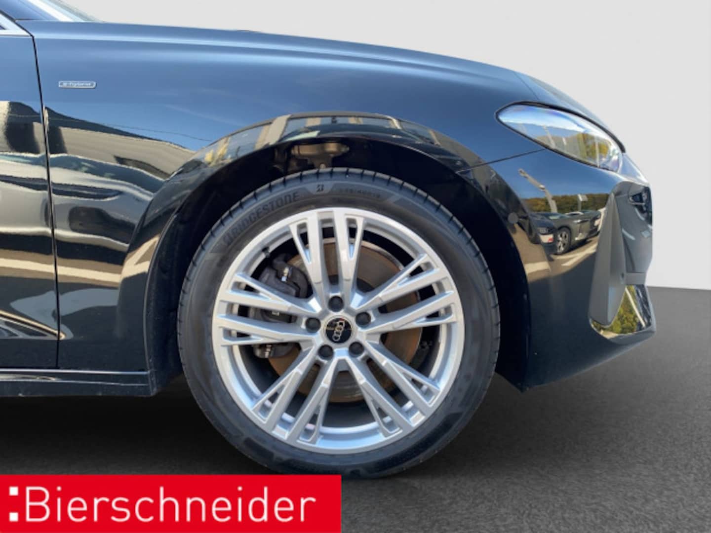 Bild über Audi A5 Avant e-hybrid e-hybrid quattro 220 kW S tronic - für weitere Informationen kontaktieren Sie den Audi Partner