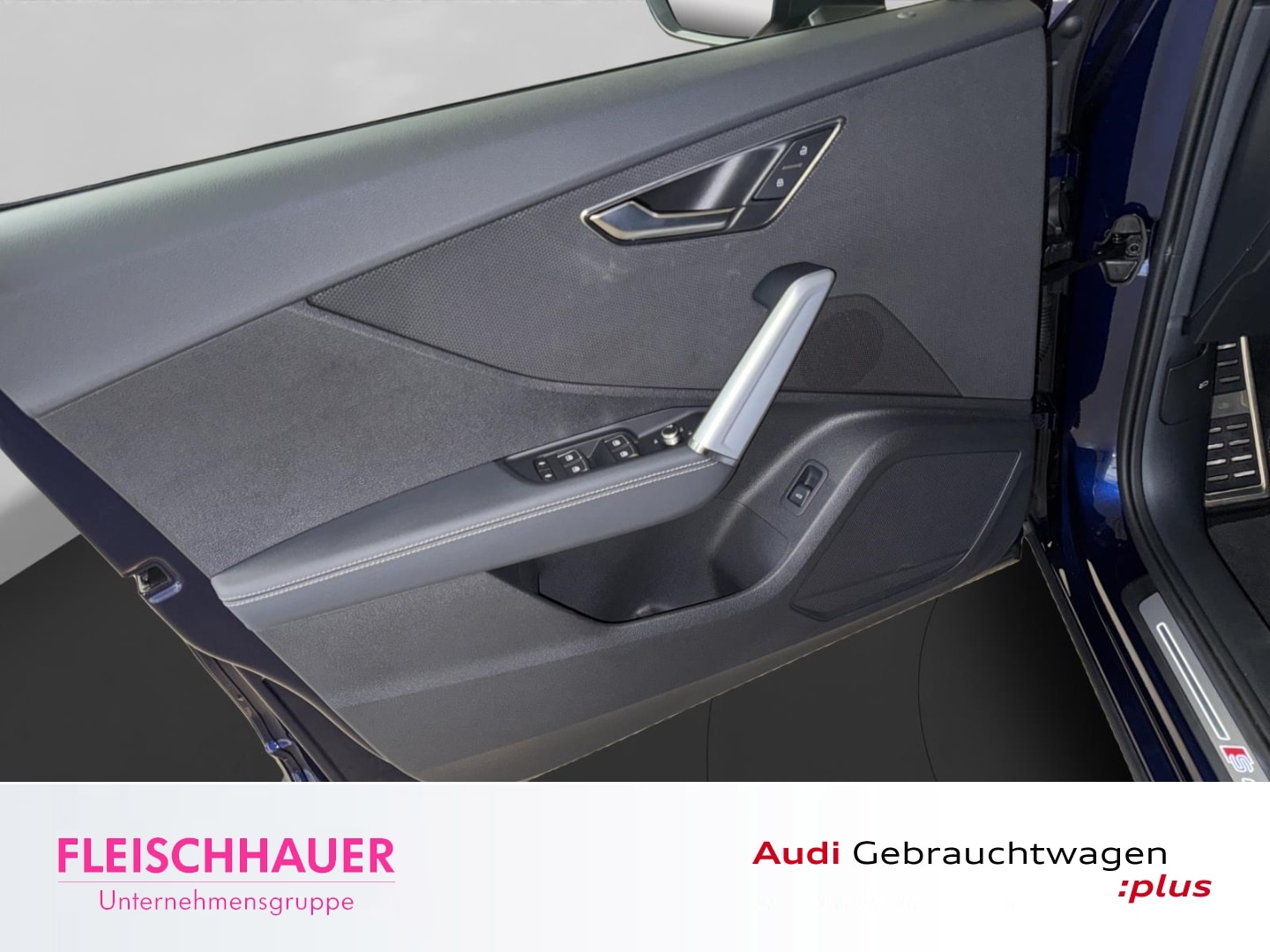 Bild über Audi SQ2 TFSI quattro S tronic - für weitere Informationen kontaktieren Sie den Audi Partner