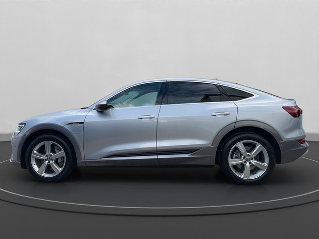 Image about Audi e-tron Sportback advanced 55 quattro