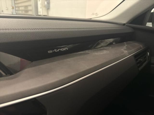 2023 AUDI E-TRON - Image 20