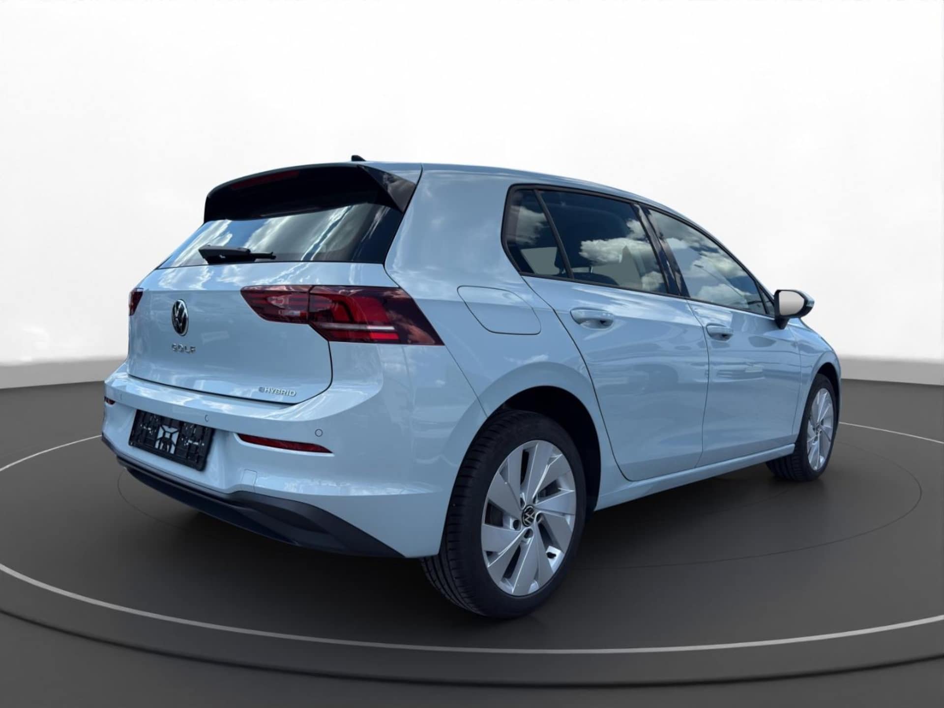 Volkswagen Golf Life