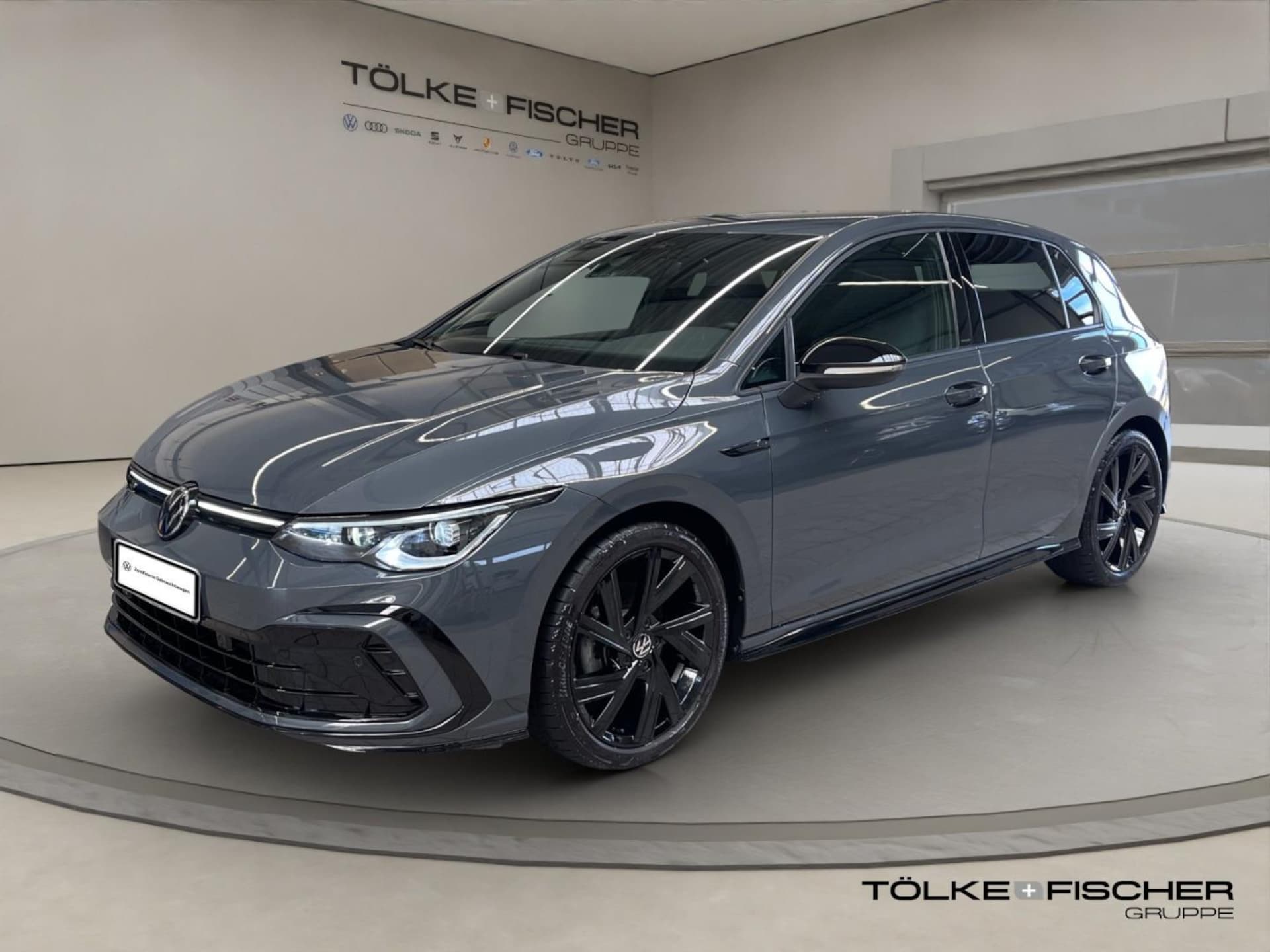Volkswagen Golf R-Line