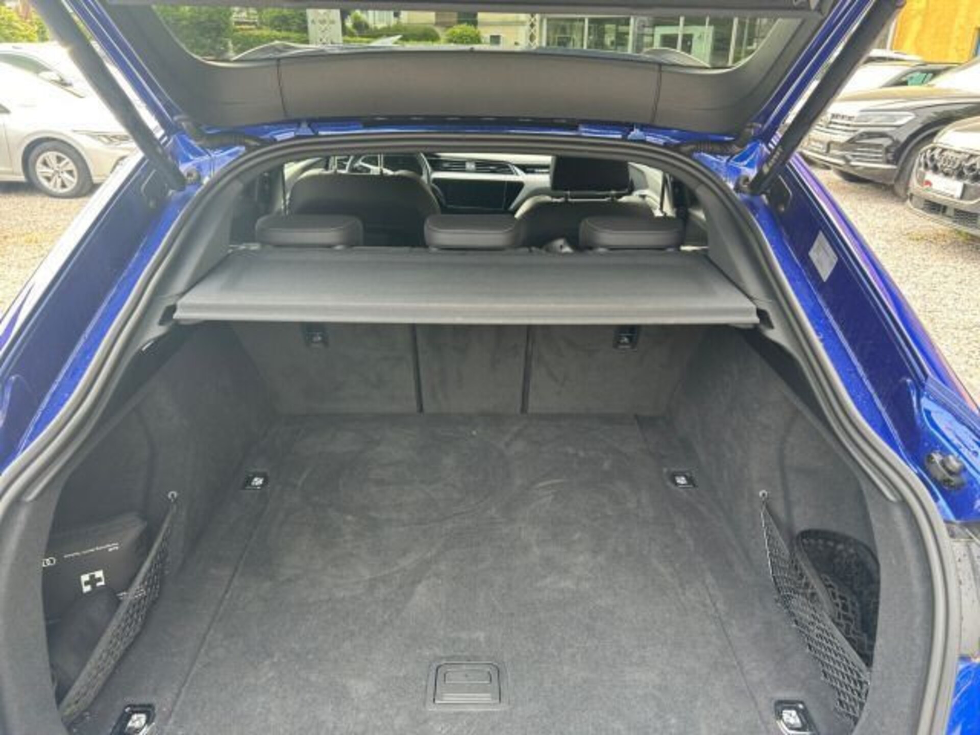 Audi Q8 Sportback e-tron S line