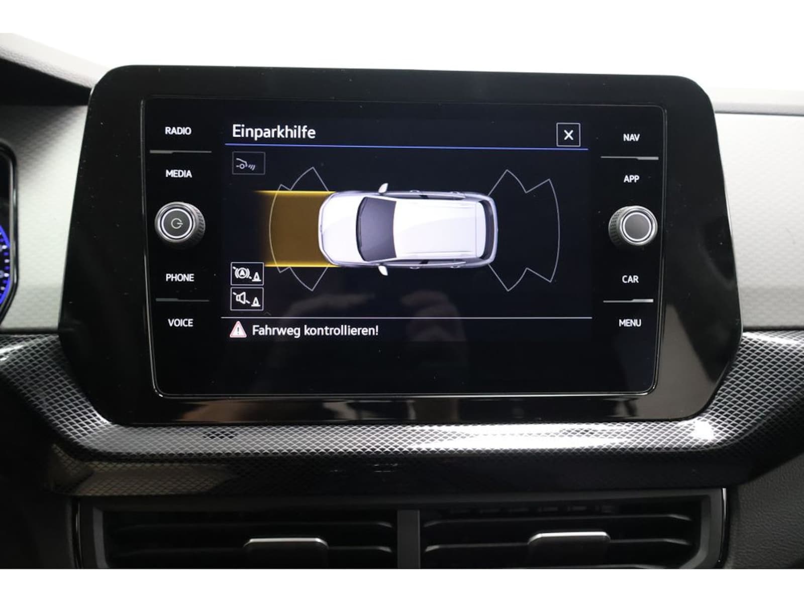 Volkswagen T-Cross – Bild 11