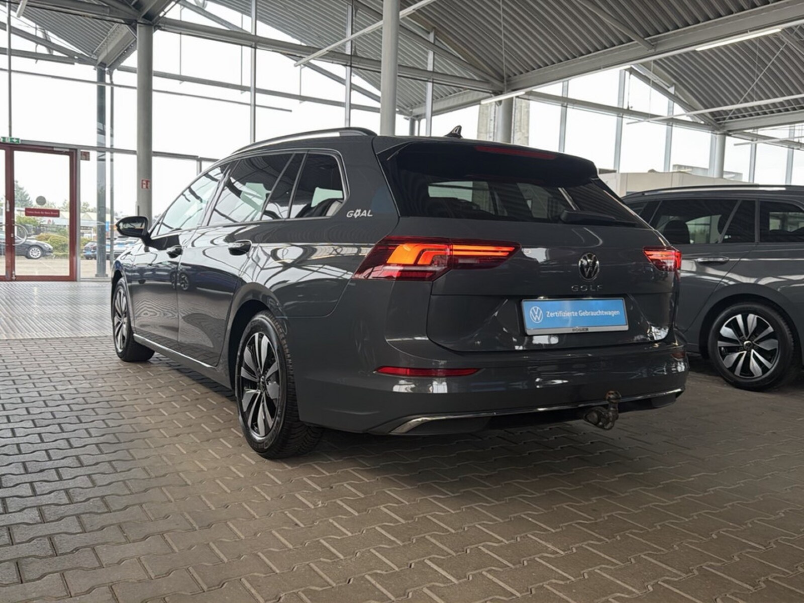 Volkswagen Golf Variant – Bild 7