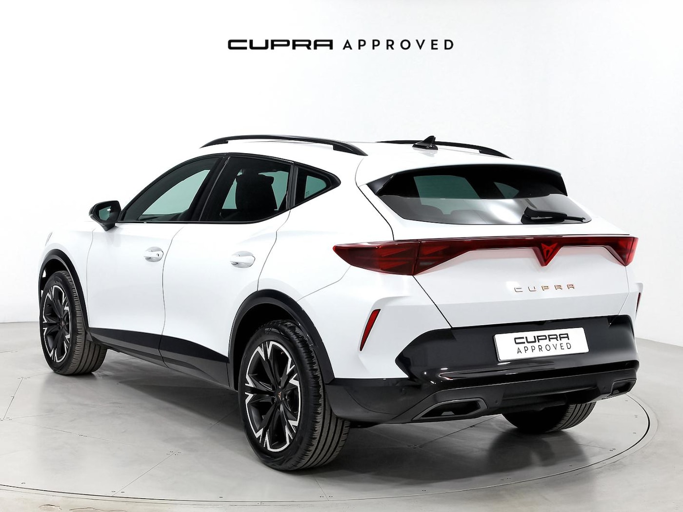 CUPRA Formentor 1.5 eTSI DSG 110 kW (150 CV) — photo 3