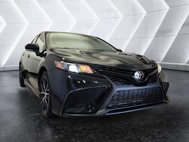 2023 Toyota Camry SE FWD photo