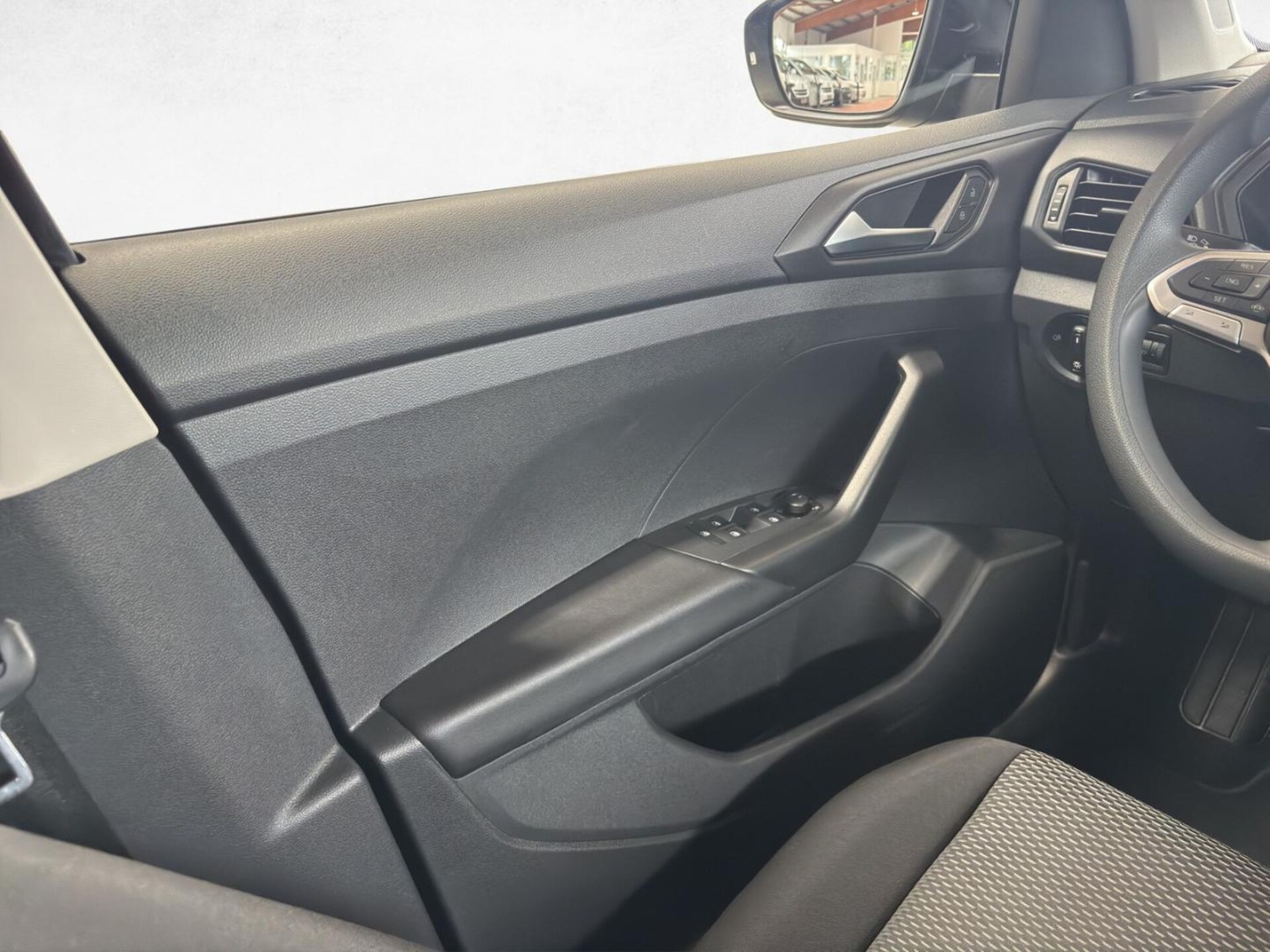 Volkswagen T-Cross Basis-Modell