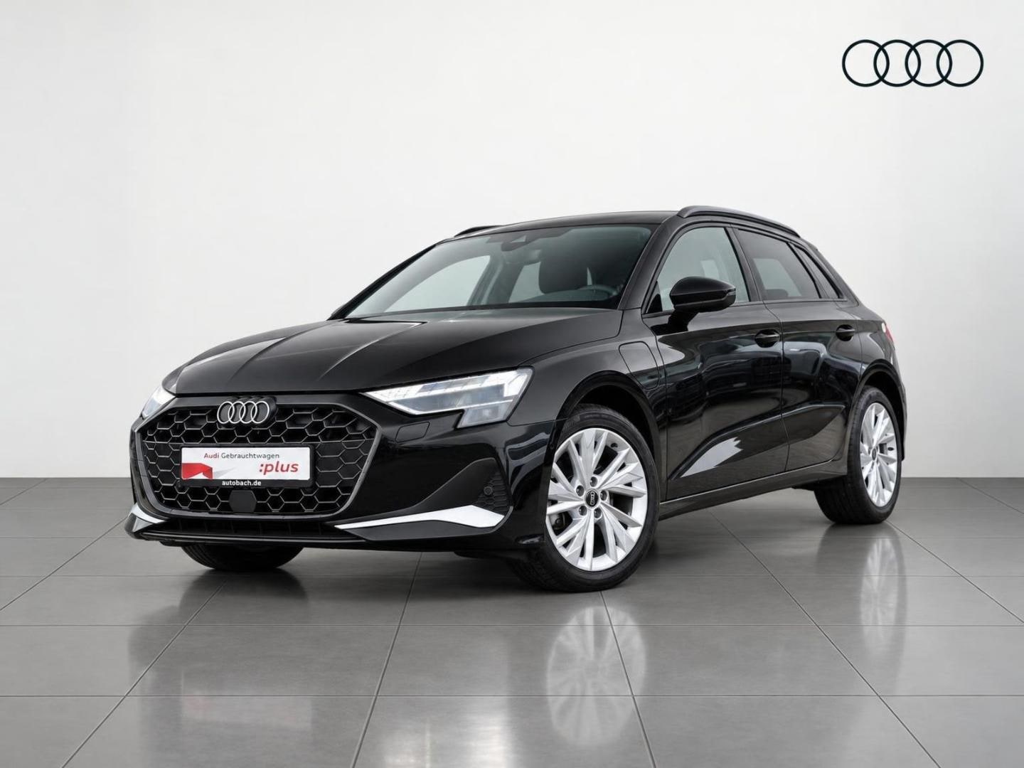 Bild über Audi A3 Sportback TFSI e advanced 40 TFSI e S tronic - für weitere Informationen kontaktieren Sie den Audi Partner