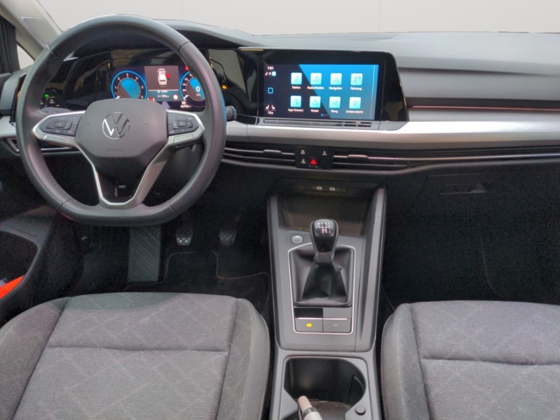 Volkswagen Golf Variant Life