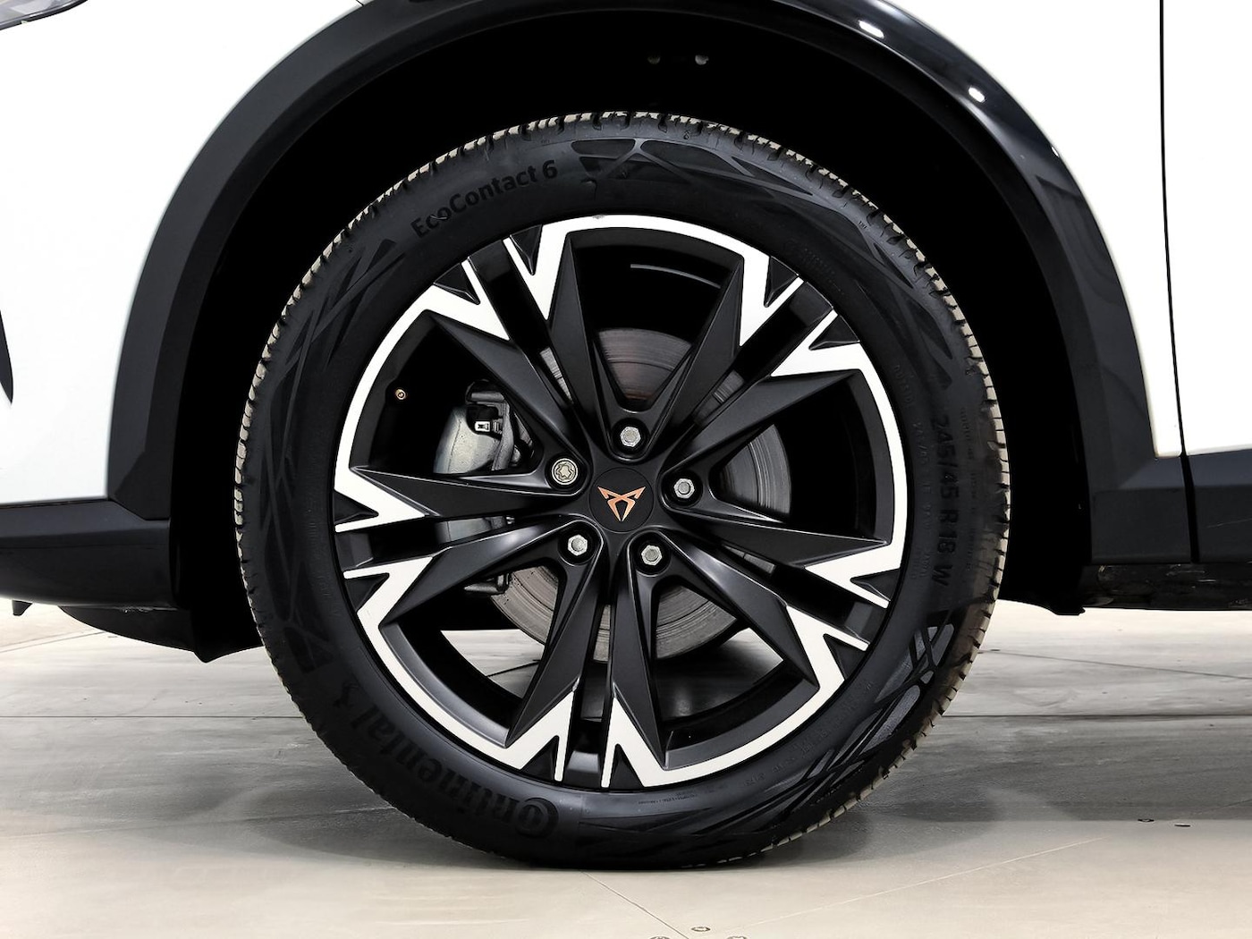 CUPRA Formentor 1.5 eTSI DSG 110 kW (150 CV) — photo 9