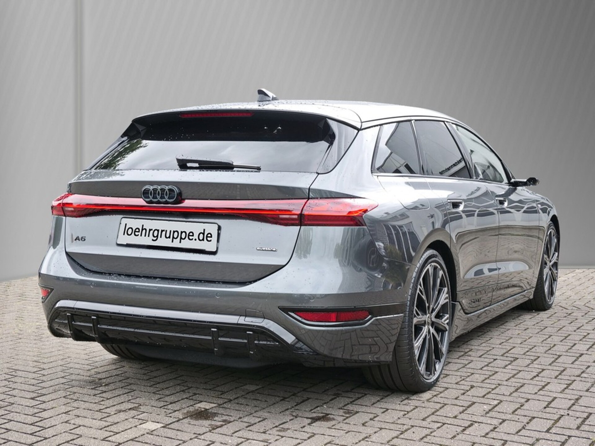 Audi A6 Avant e-tron edition one
