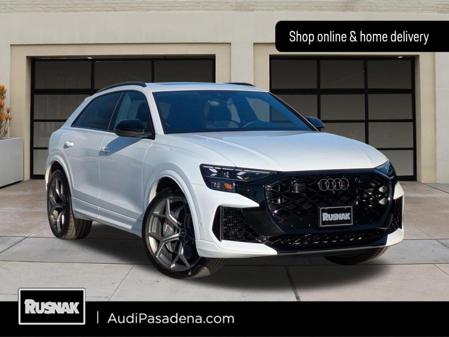 2025 Audi RS Q8
