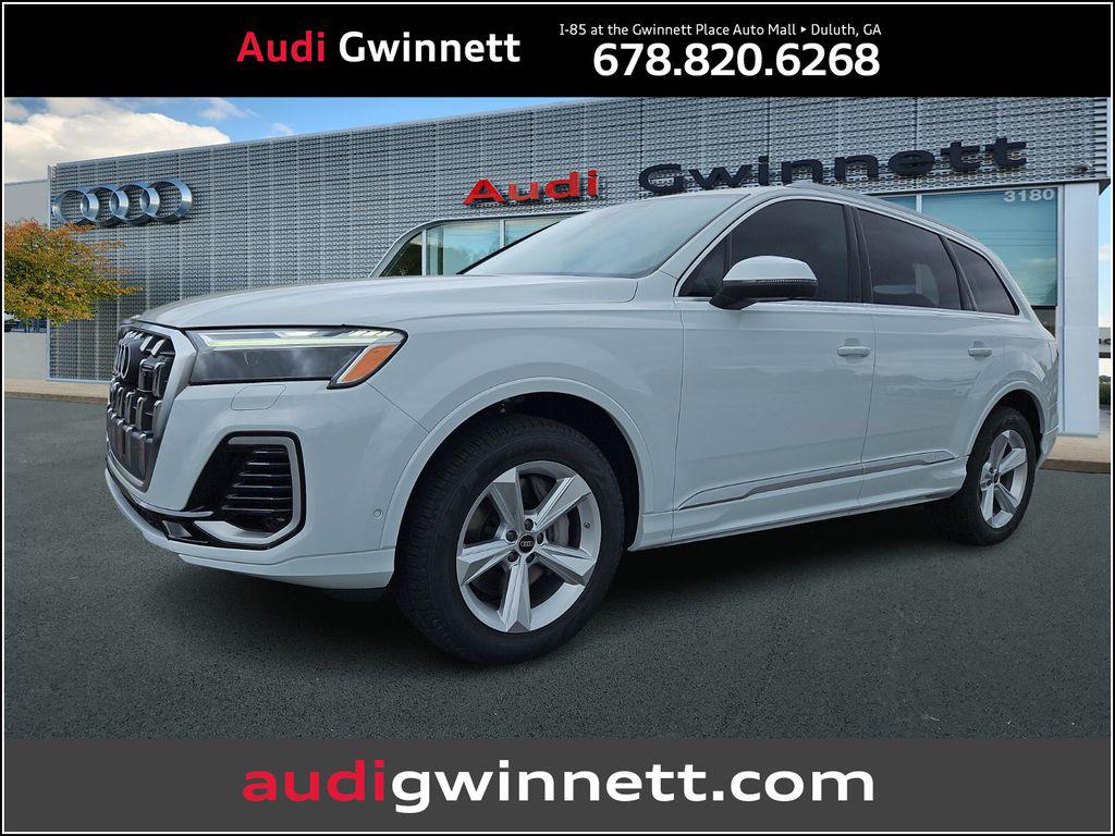 2025 Audi Q7 55 Premium quattro Tiptronic's photo