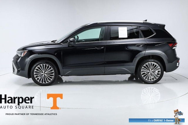 2025 Volkswagen Taos
