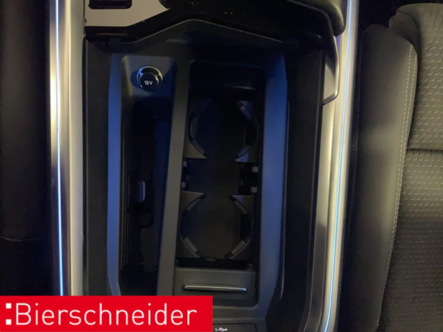 Bild über Audi SQ8 Sportback e-tron e-tron quattro - für weitere Informationen kontaktieren Sie den Audi Partner