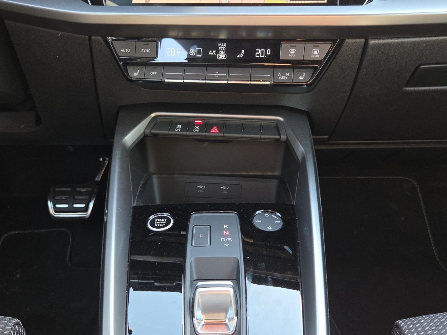 Bild über Audi A3 Sportback S line 40 TFSI quattro S tronic - für weitere Informationen kontaktieren Sie den Audi Partner