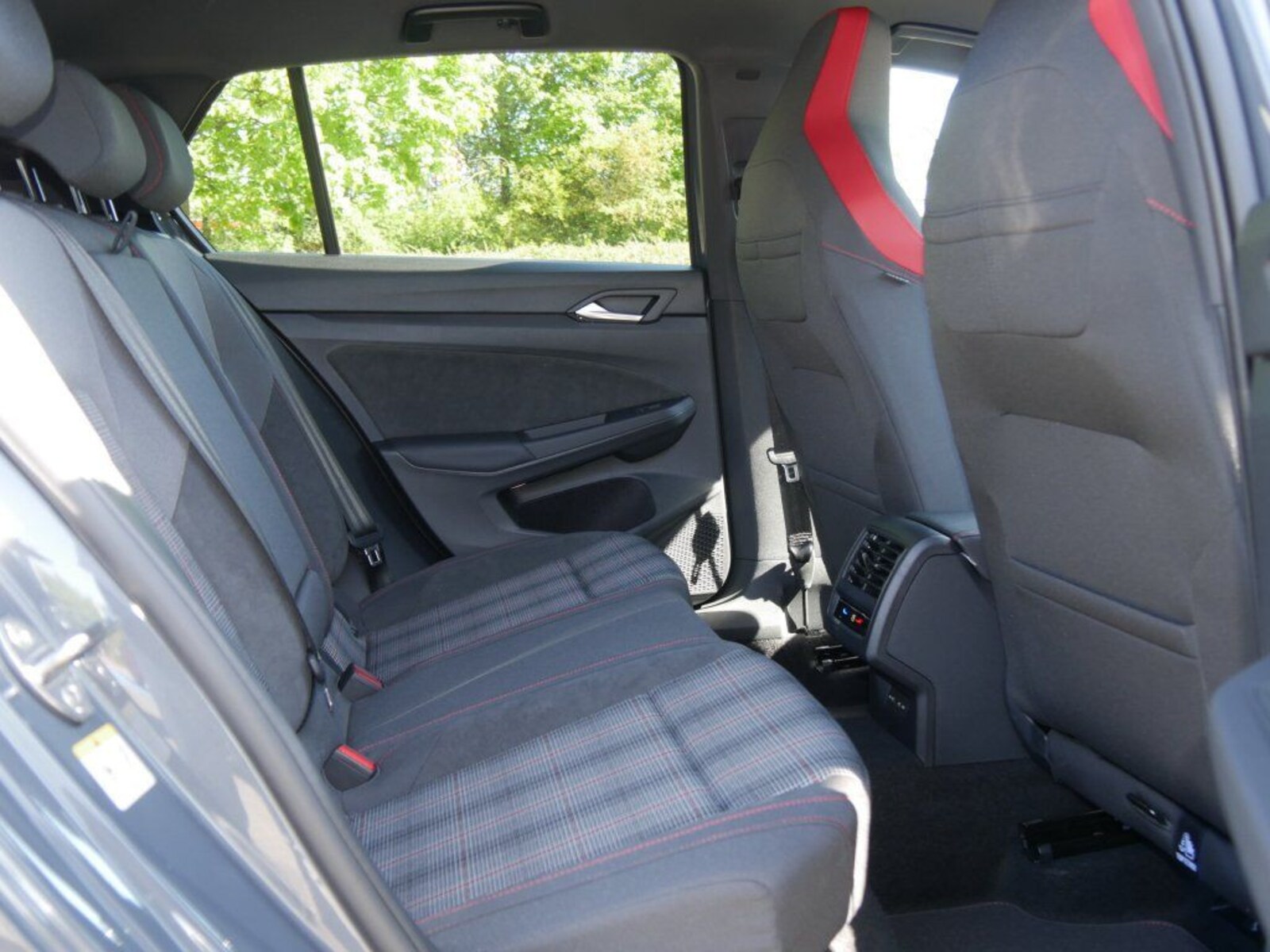 Volkswagen Golf – Bild 6