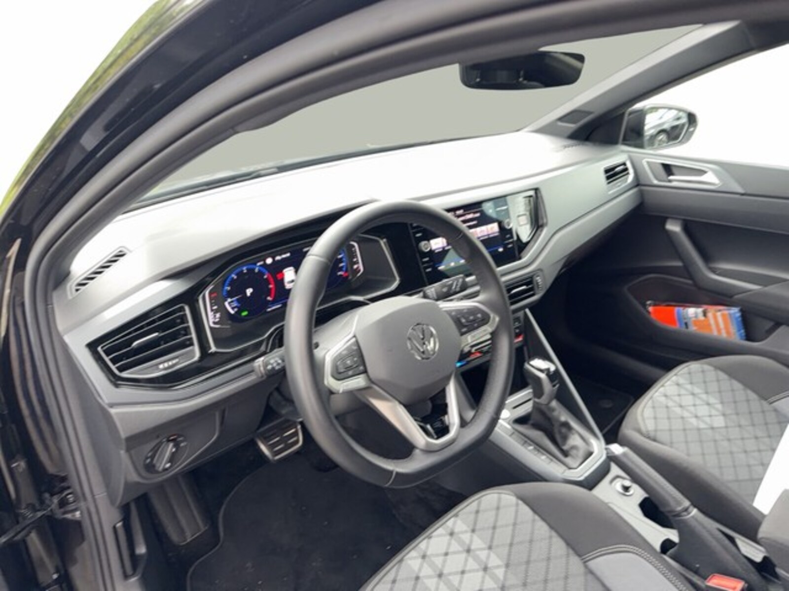 Volkswagen Polo – Bild 8
