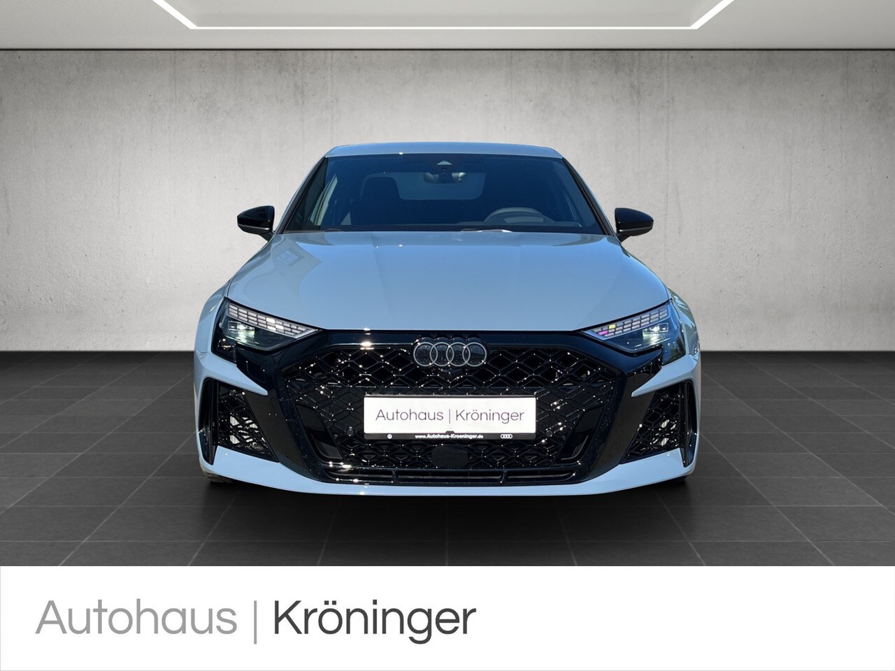 Image about Audi RS 3 Limousine TFSI quattro S tronic