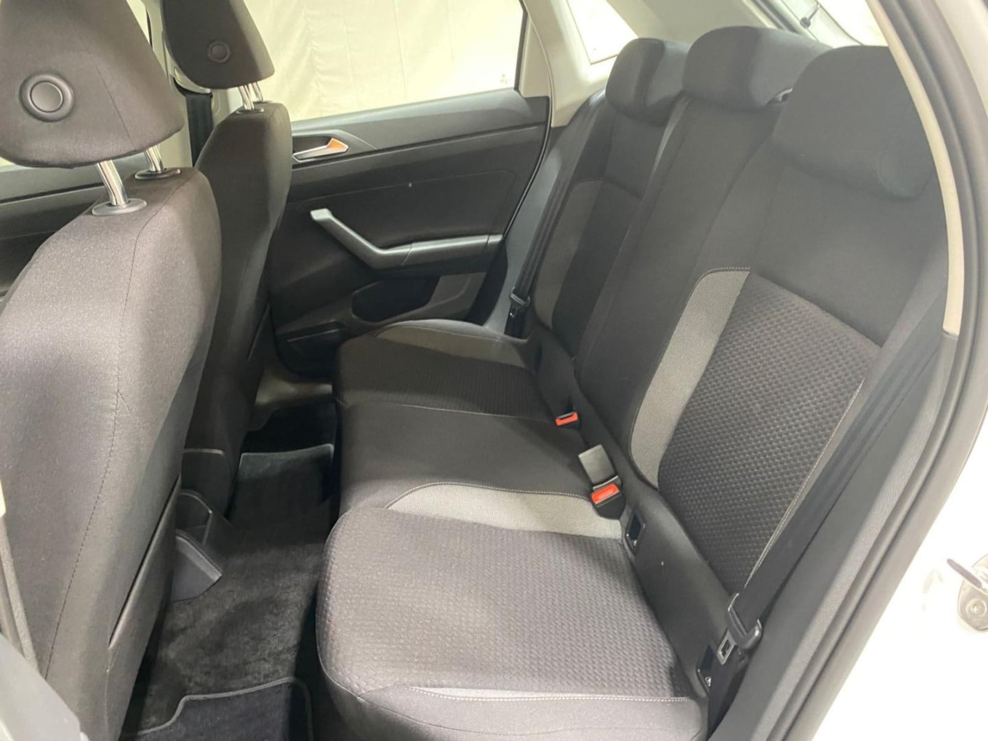 Volkswagen Polo Basis-Modell
