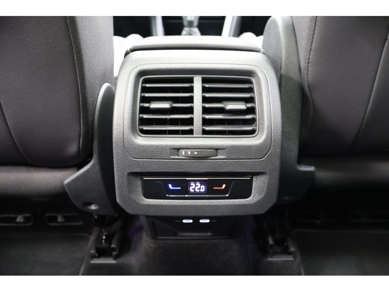 Volkswagen Touran – Bild 13