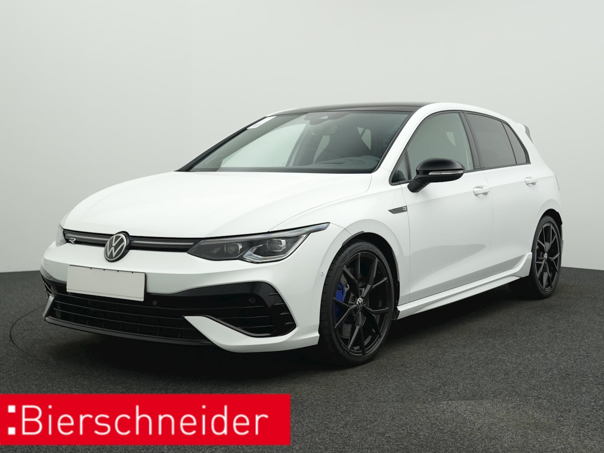 Volkswagen Golf — Volkswagen Golf 8 2.0 TSI DSG 4Mo. BLACK-STYLE AKRA PANO KAMERA IQ.LIGHT H&K DCC