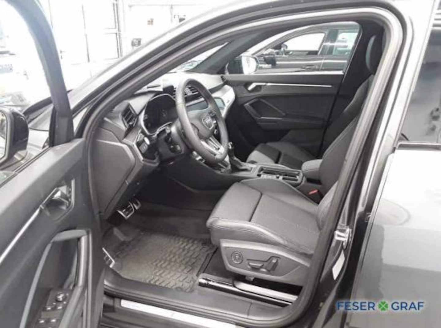 Bild über Audi Q3 Sportback S line 45 TFSI quattro S tronic - für weitere Informationen kontaktieren Sie den Audi Partner