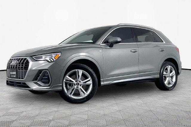 2022 Audi Q3