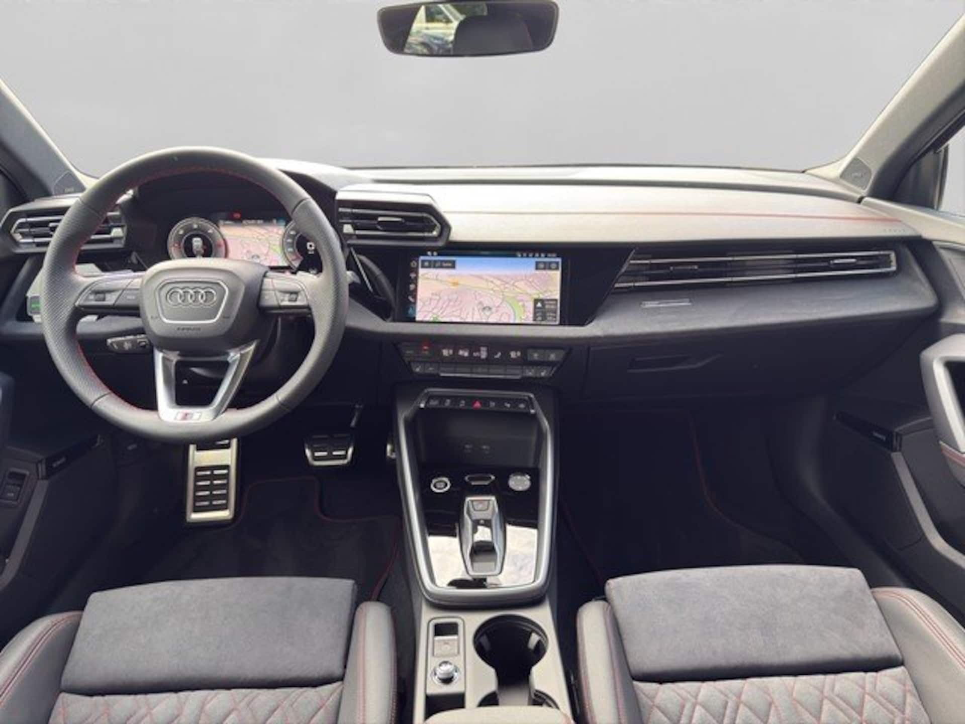 Audi A3 Sportback S line