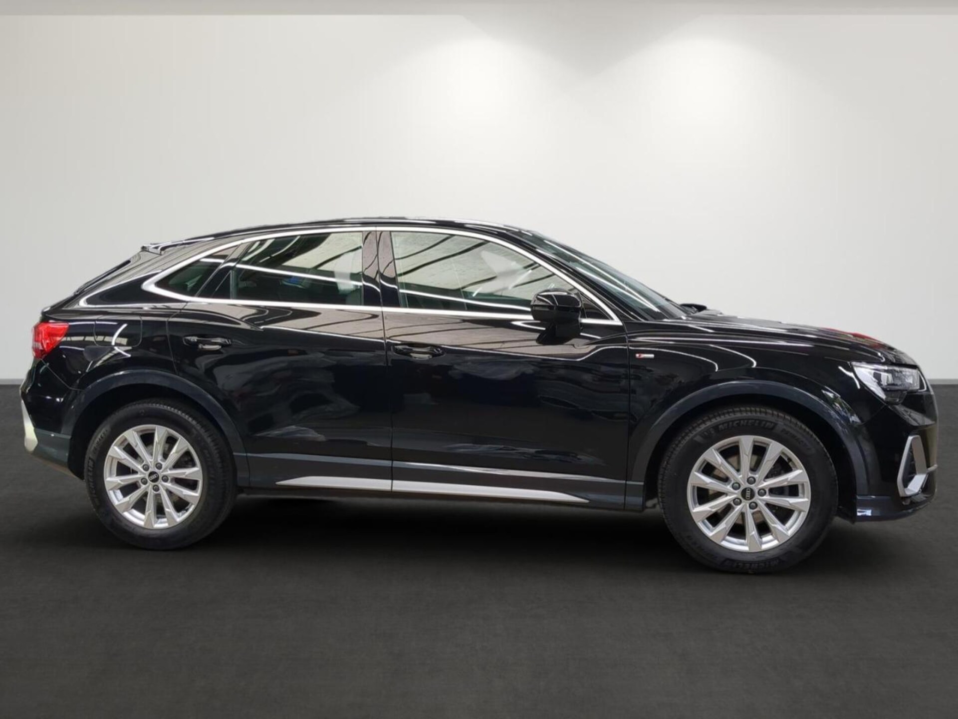 Audi Q3 Sportback S line