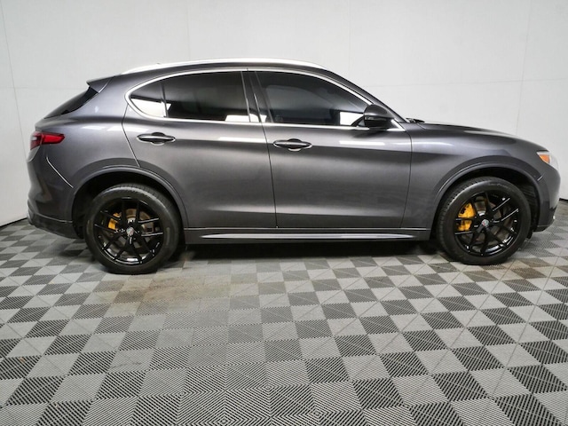 2021 Alfa Romeo Stelvio