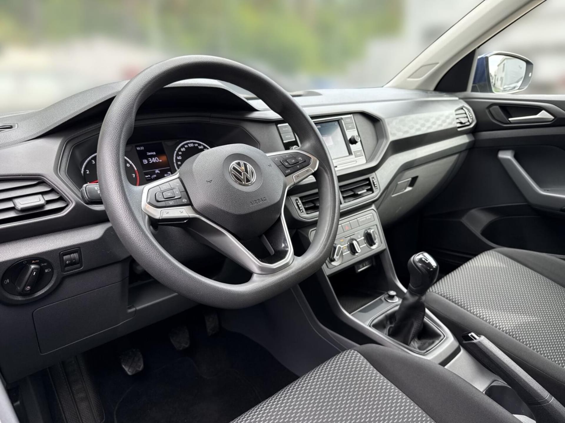 Volkswagen T-Cross Model bazowy