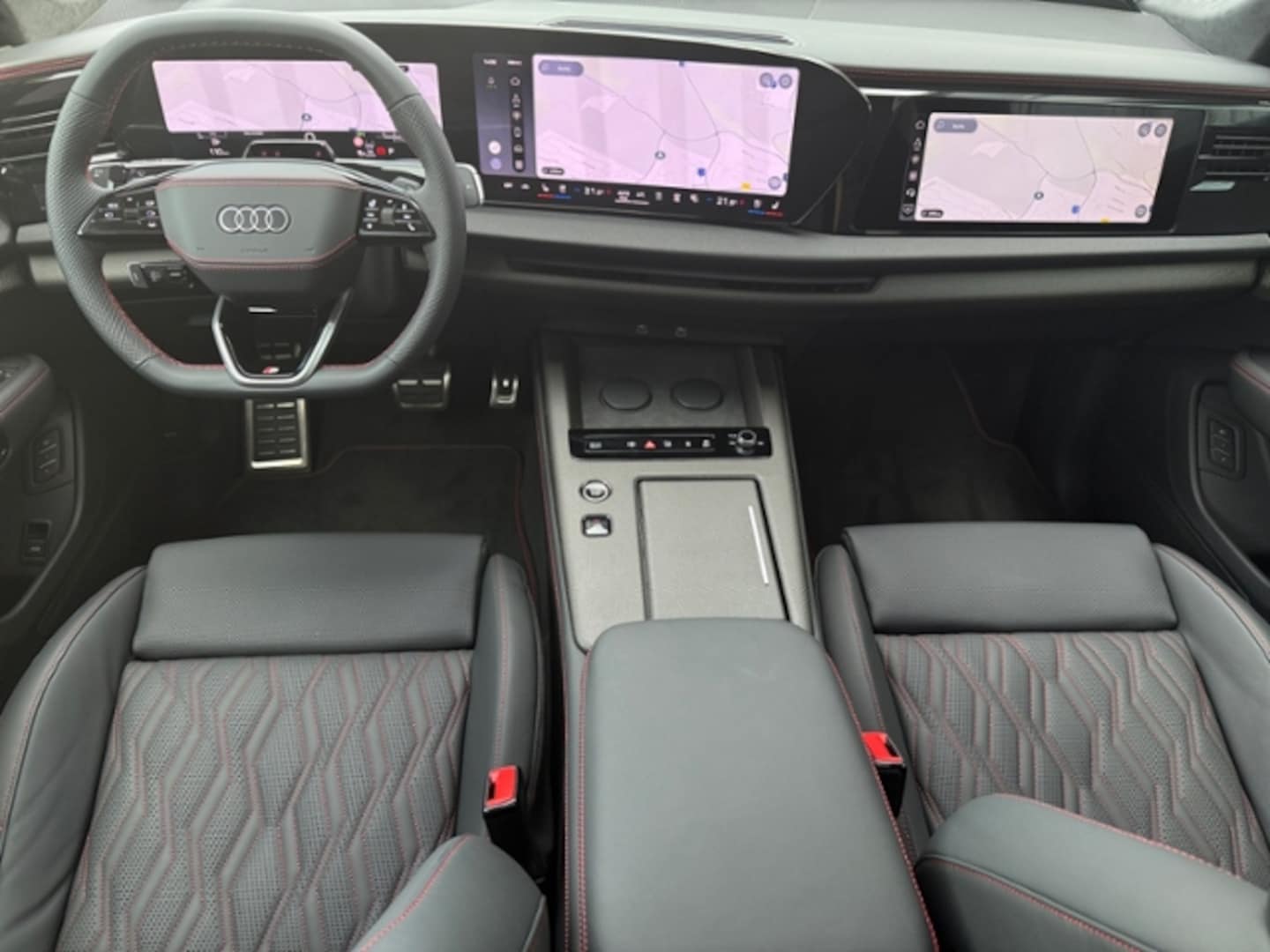 Bild über Audi Q7 SUV TDI quattro 220 kW tiptronic - für weitere Informationen kontaktieren Sie den Audi Partner