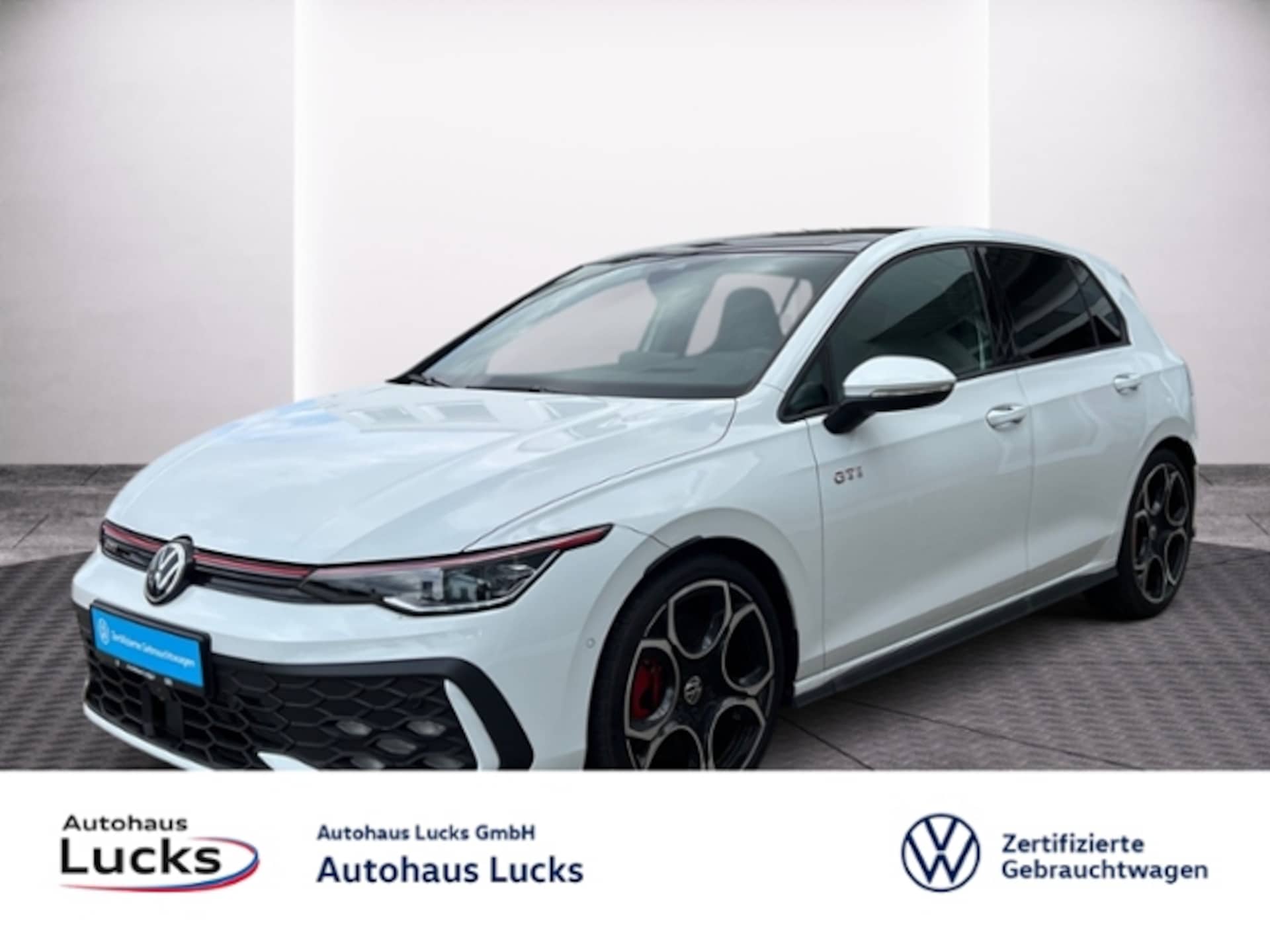 Volkswagen Golf — Volkswagen Golf 2,0TSI DSG Matrix DCC Pano Sound
