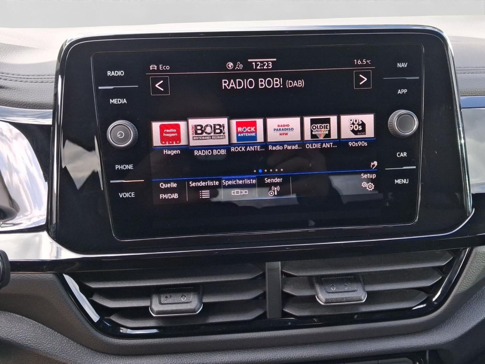 Volkswagen T-Roc – Bild 12