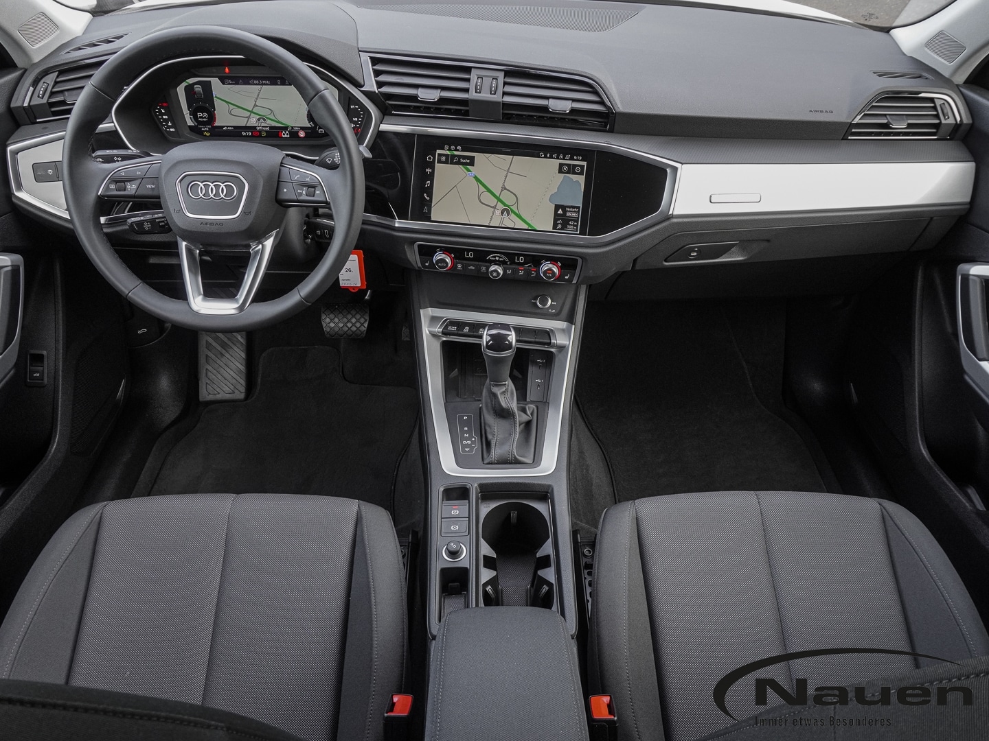 Bild über Audi Q3 Sportback TFSI 110 kW S tronic - für weitere Informationen kontaktieren Sie den Audi Partner