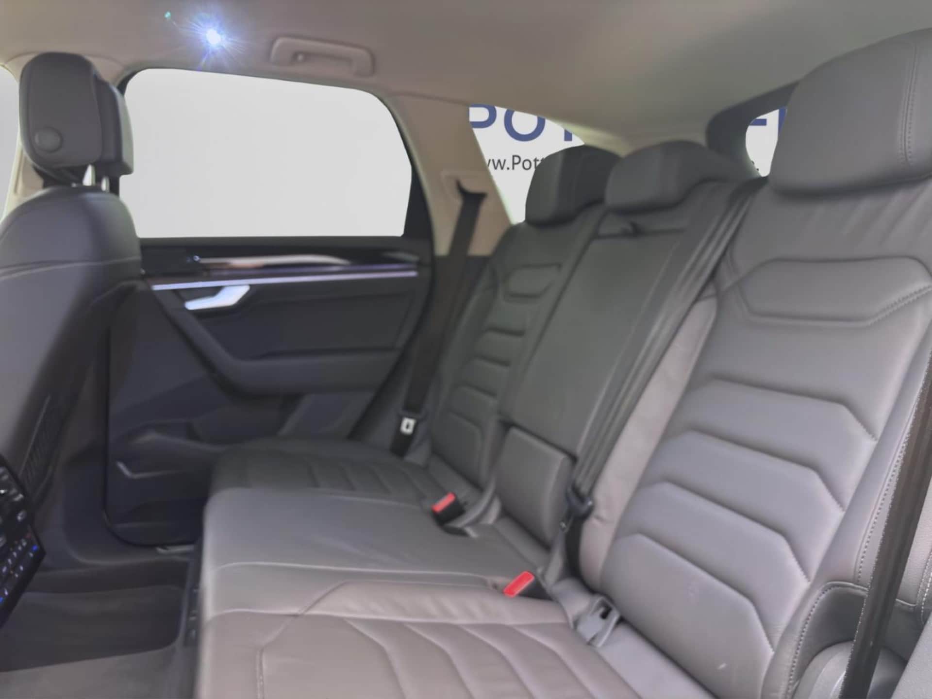 Volkswagen Touareg Atmosphere