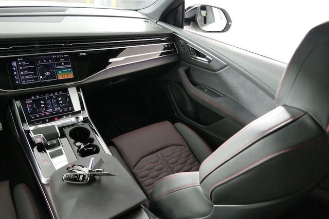 2026 Audi RS Q8 Base - Photo 26