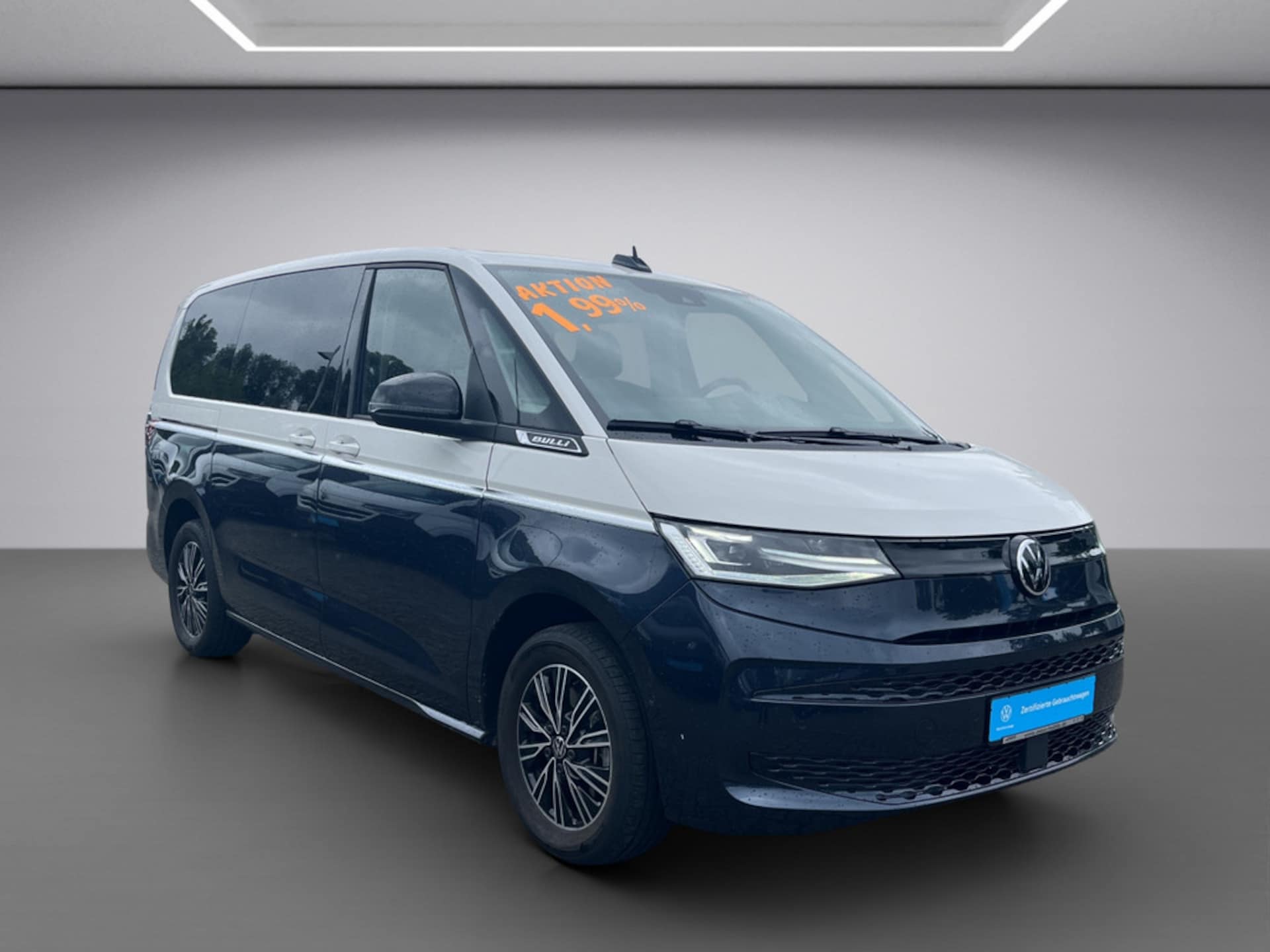 Volkswagen Multivan Langversion Basis-Modell