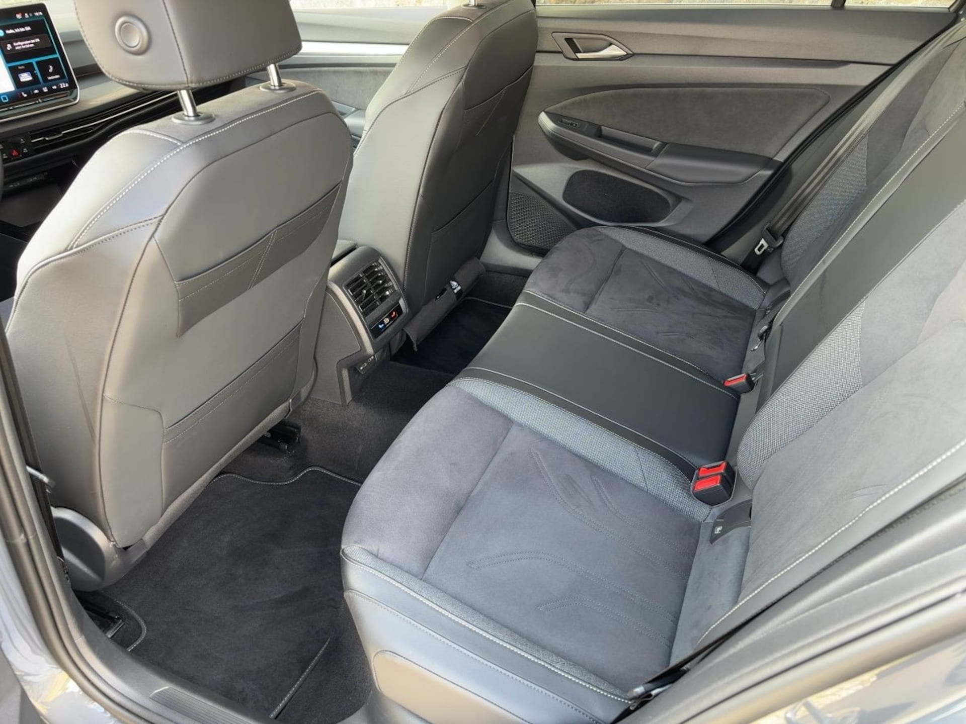 Volkswagen Golf Variant Style