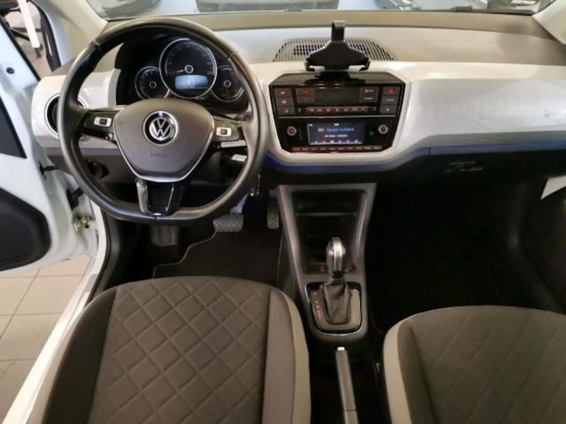 Volkswagen e-up! Style "Plus"