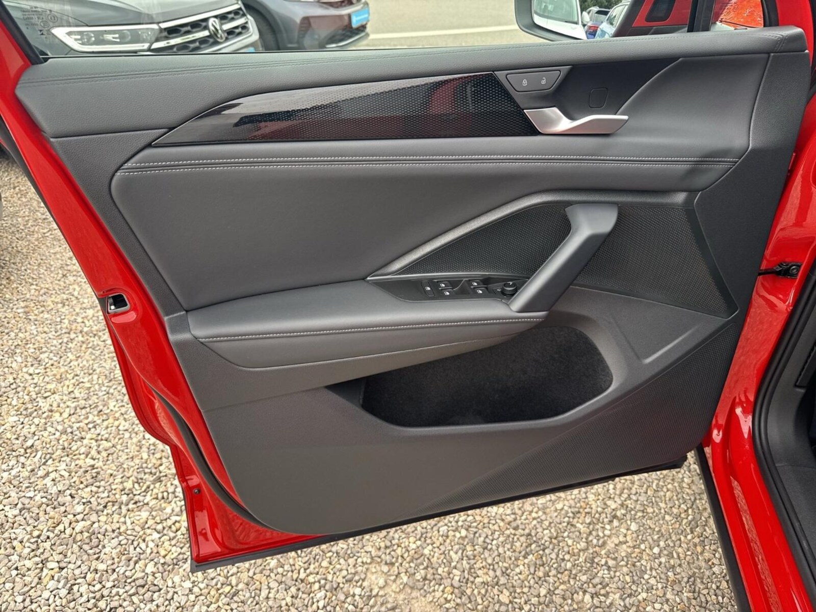 Volkswagen Tiguan – Bild 15