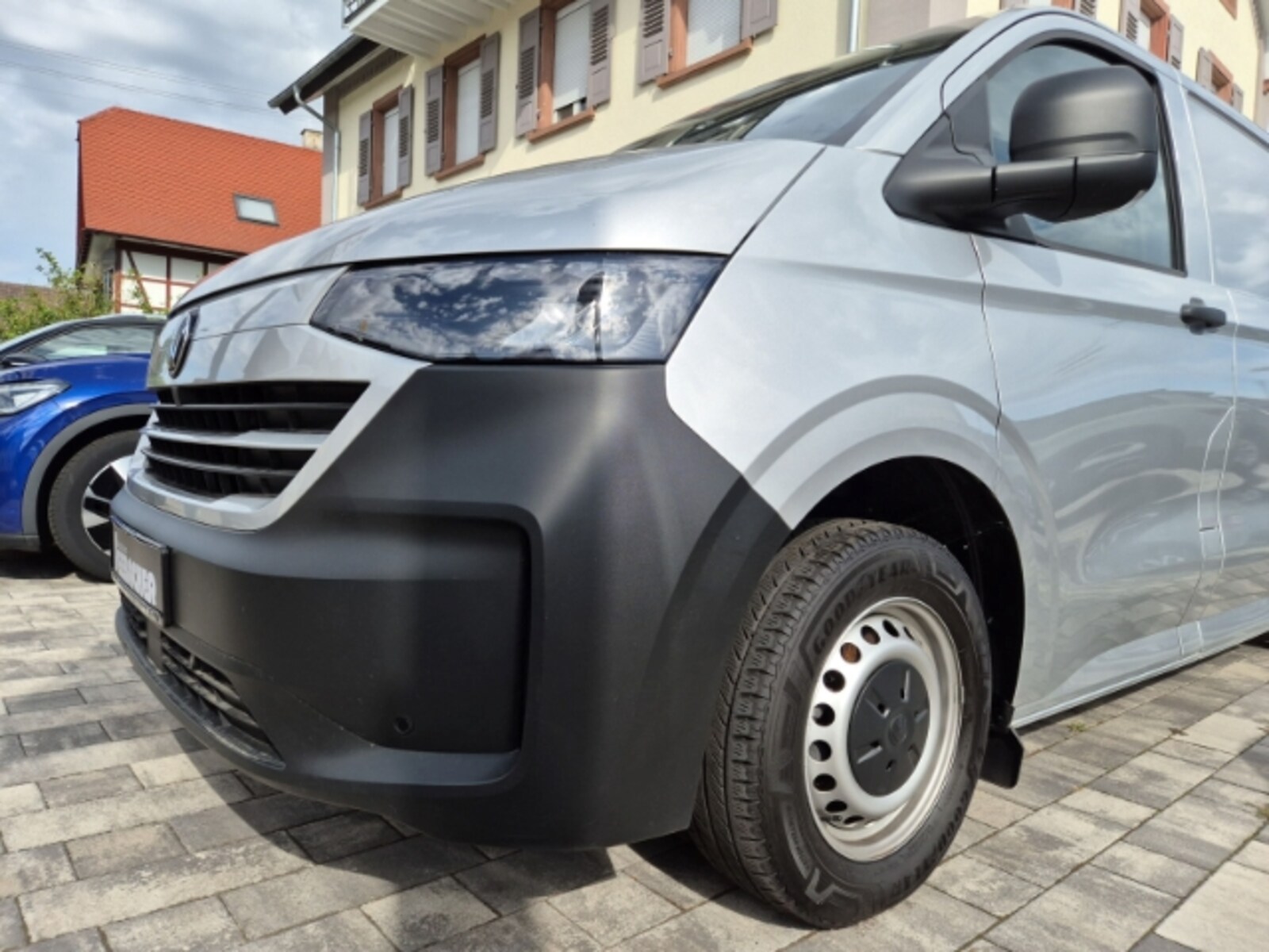 Volkswagen Transporter Kasten langer Radstand – Bild 3