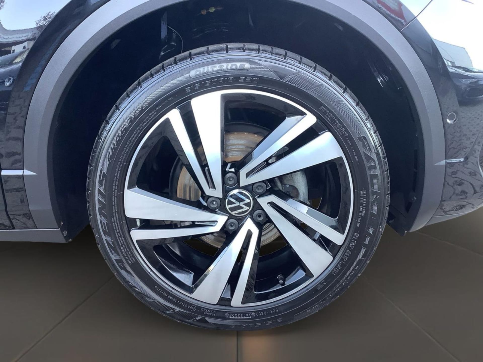 Volkswagen T-Roc R-Line